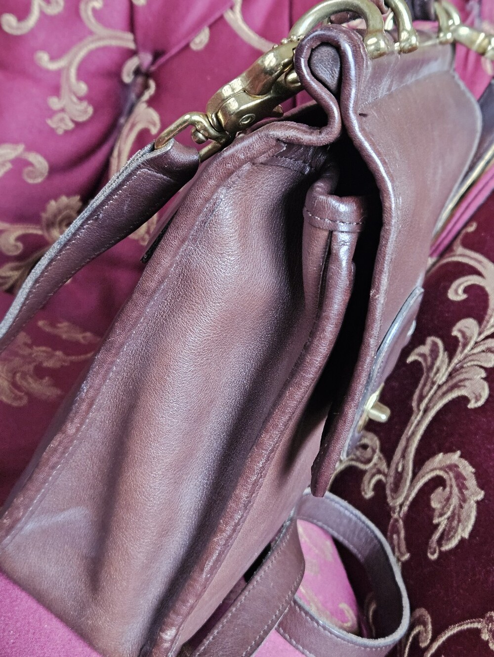 Vintage Coach Willis Bag, Style Number 9927. - Picture 3 of 16
